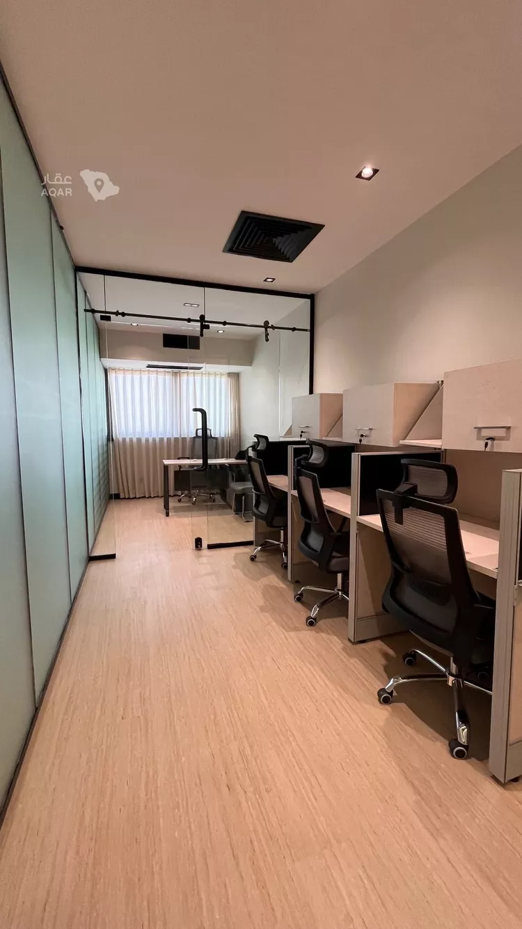 Commercial Office for Rent in Riyadh Al Murabba 6