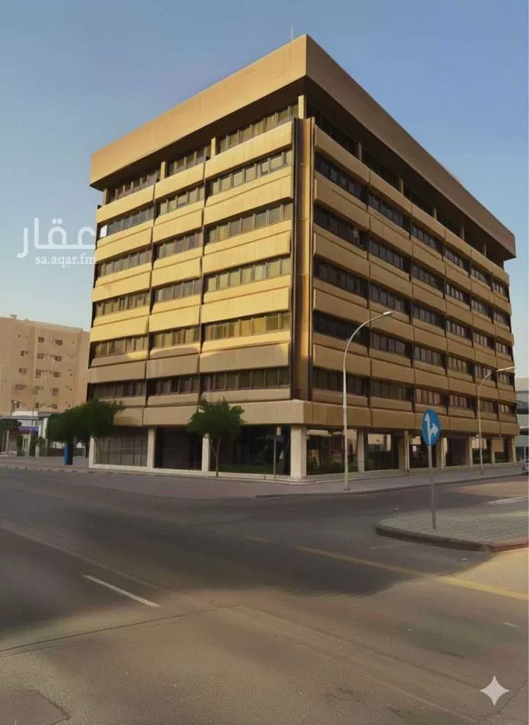مكتب تجاري للإيجار في شارع الامير عبدالعزيز بن مساعد بن جلوي, حي المربع, مدينة الرياض, منطقة الرياض