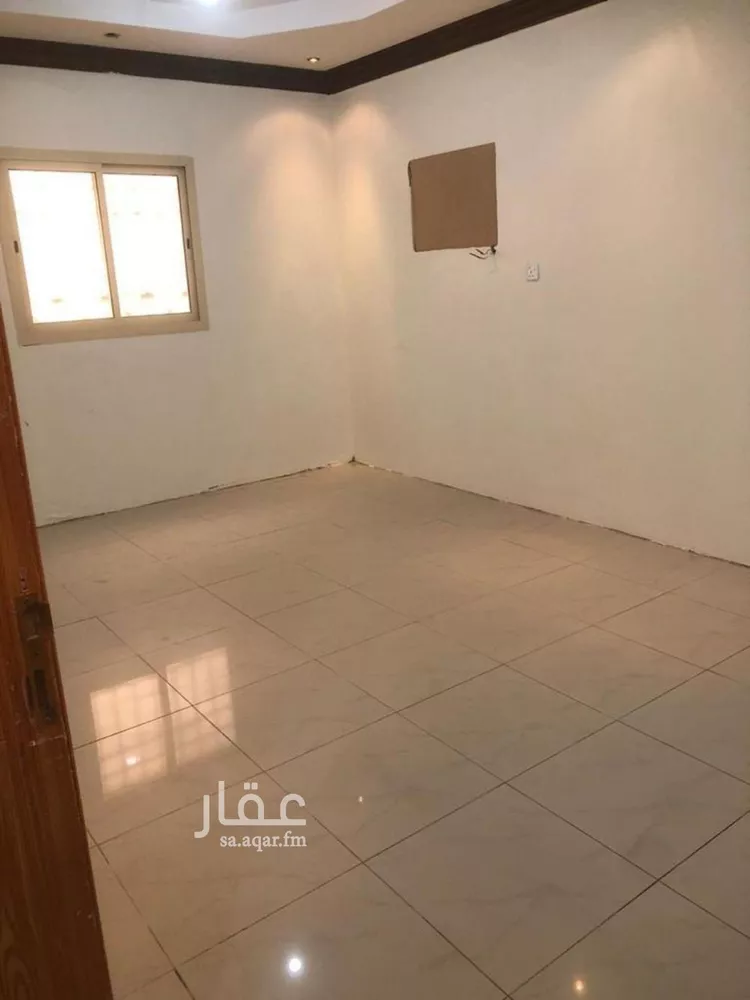 فيلا للبيع في شارع هاشم بن عتبه, حي بدر, مدينة الرياض, منطقة الرياض صورة 5