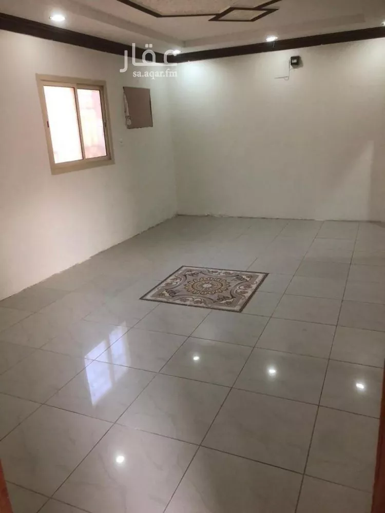 فيلا للبيع في شارع هاشم بن عتبه, حي بدر, مدينة الرياض, منطقة الرياض صورة 4