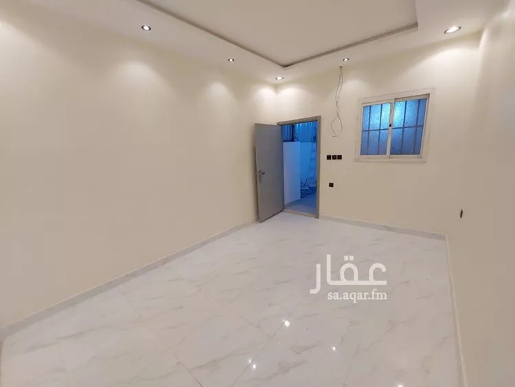 شقة للإيجار في شارع وادي الزرقاء, حي الوادي, مدينة الرياض, منطقة الرياض صورة 3