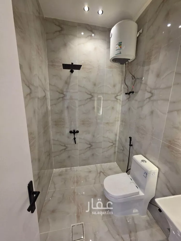 شقة للإيجار في شارع وادي الثمامة, حي السليمانية, مدينة الرياض, منطقة الرياض