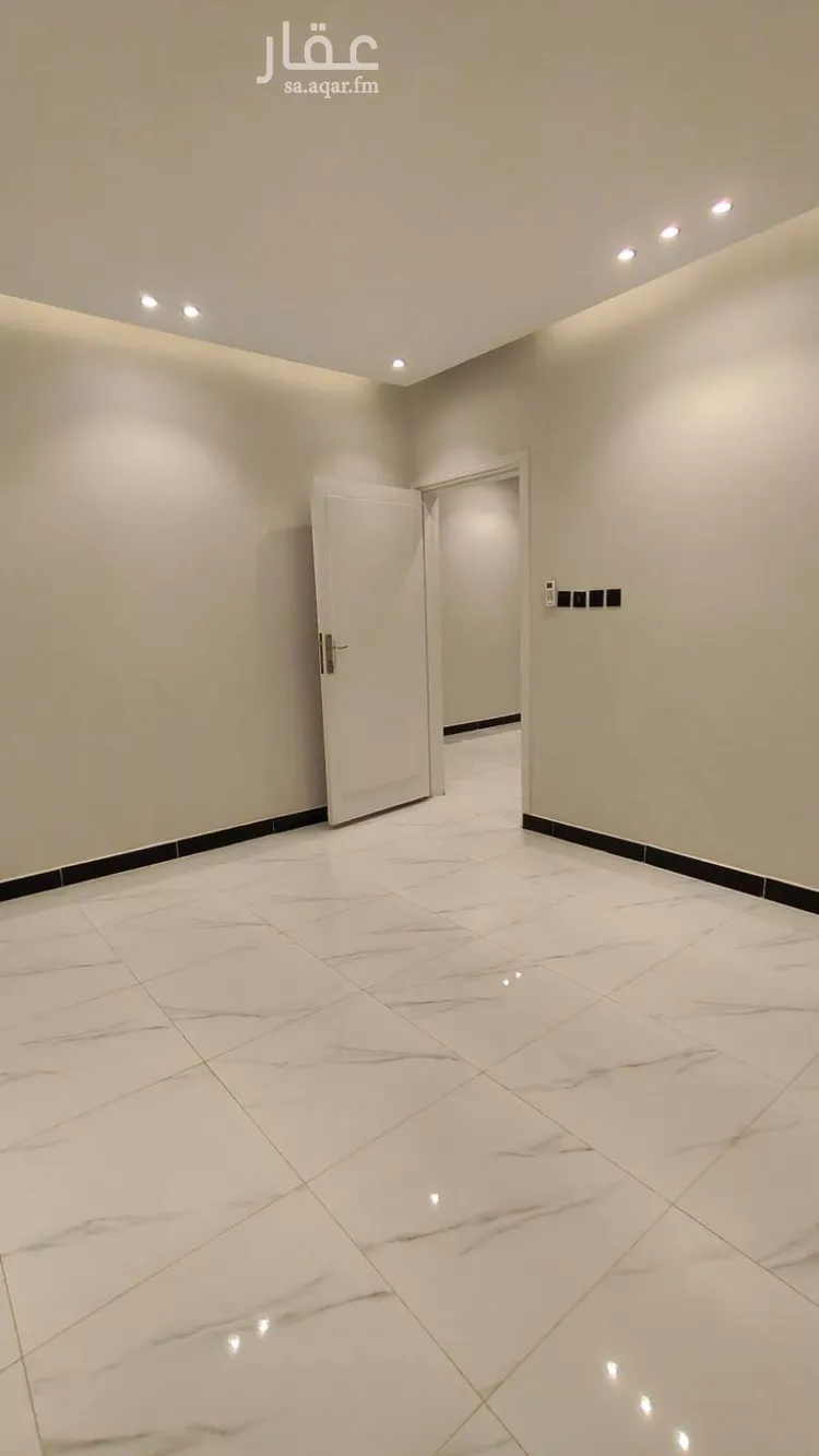 شقة للإيجار في شارع المقاماتي, حي الحمراء, مدينة الرياض, منطقة الرياض صورة 3