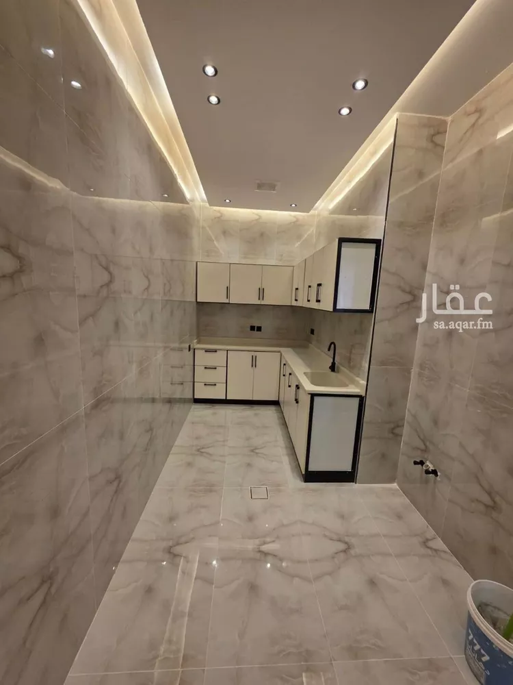 شقة للإيجار في شارع وادي الثمامة, حي السليمانية, مدينة الرياض, منطقة الرياض صورة 2