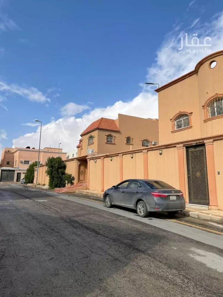 فيلا للبيع في شارع سعيد بن بيشان ، حي ظهرة العودة شرق ، الدرعية ، الدرعية