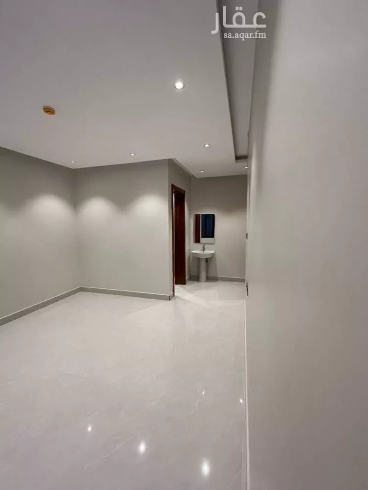 عمارة للإيجار في شارع عسير, حي ظهرة لبن, مدينة الرياض, منطقة الرياض صورة 3