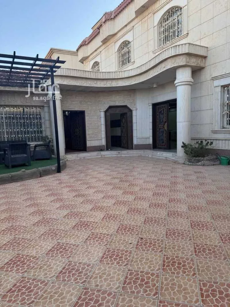 فيلا للبيع في شارع الحسين الغساني, حي الرمال, مدينة الرياض, منطقة الرياض صورة 2