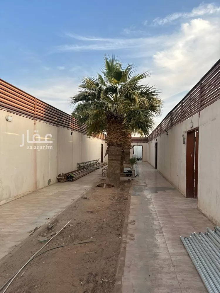 Building for Rent in Riyadh Ar Rimal 8