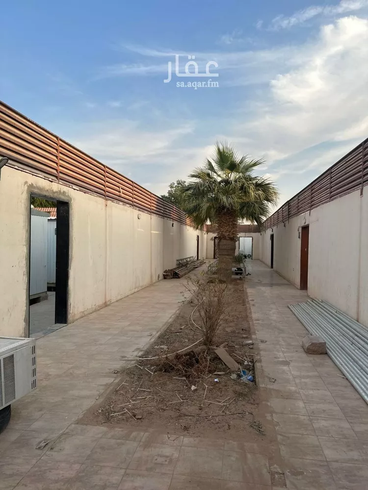 Building for Rent in Riyadh Ar Rimal 7