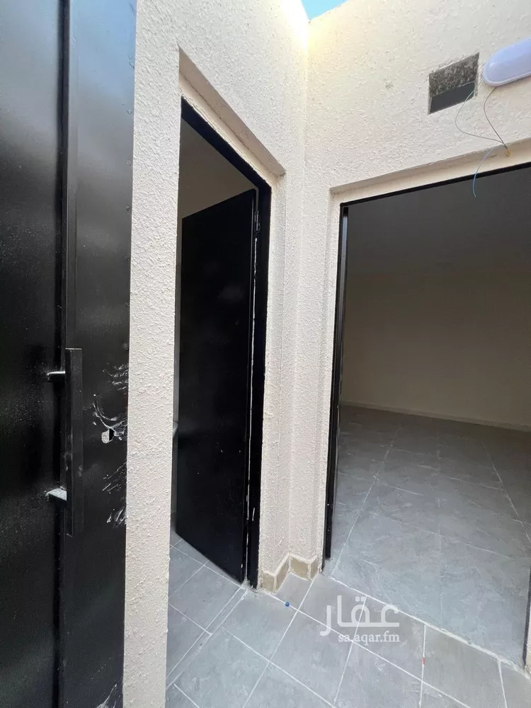 عمارة للإيجار في شارع الحكم الطبري, حي الرمال, مدينة الرياض, منطقة الرياض صورة 3