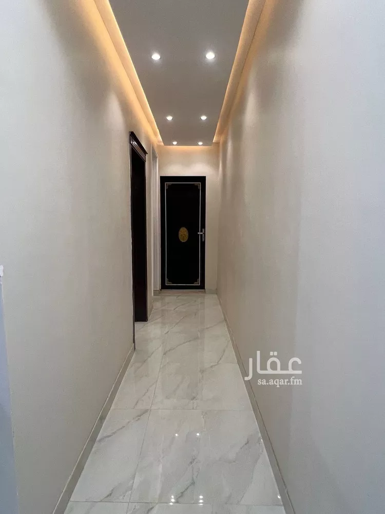 فيلا للبيع في شارع عمرو الشيباني, حي الرمال, مدينة الرياض, منطقة الرياض 7