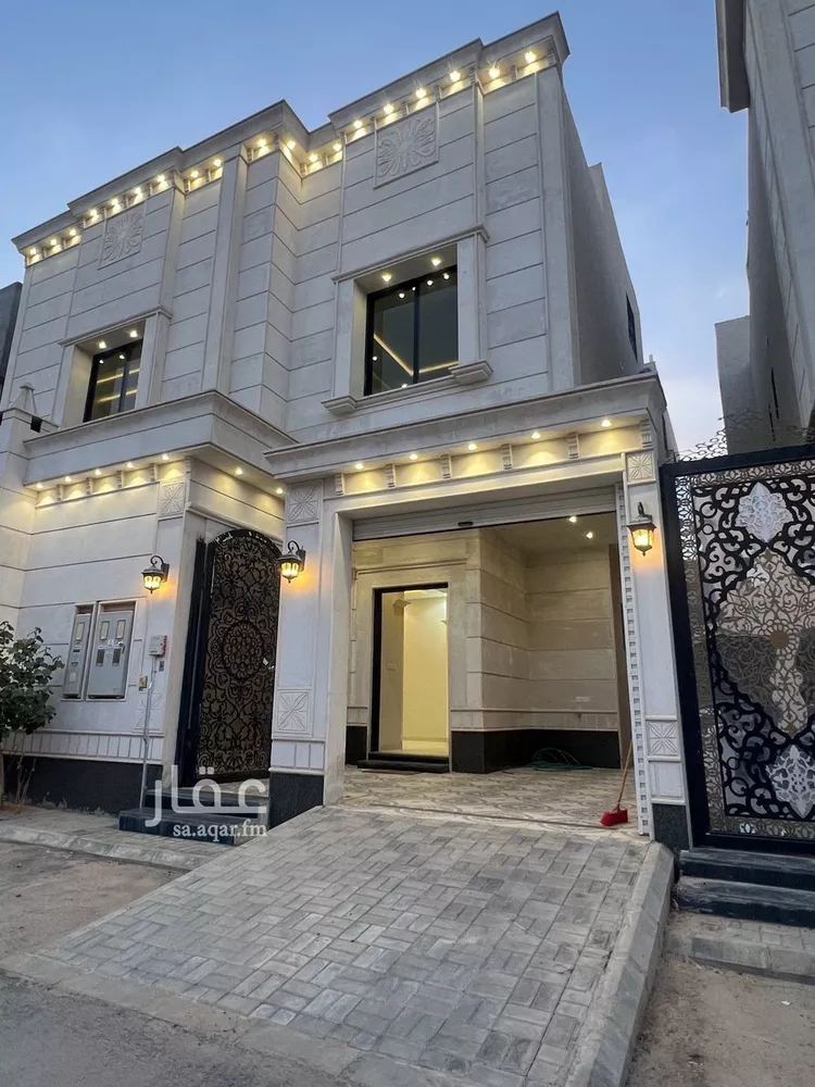 فيلا للبيع في شارع عمرو الشيباني, حي الرمال, مدينة الرياض, منطقة الرياض