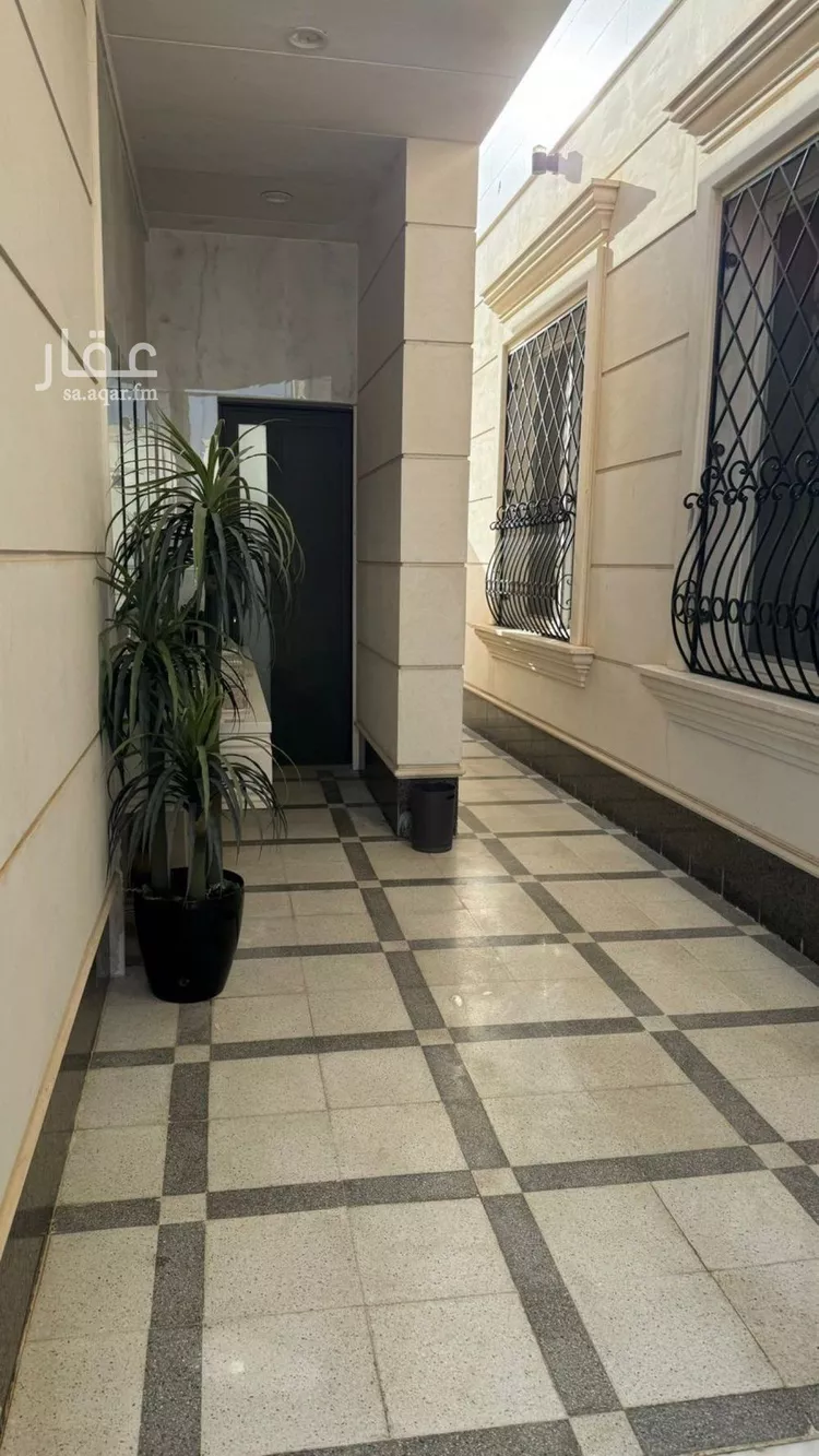 فيلا للبيع في شارع إبراهيم بن موسى الفيومي, حي الرمال, مدينة الرياض, منطقة الرياض 9