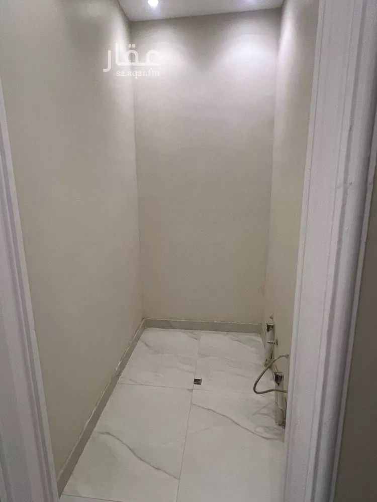 فيلا للبيع في شارع عمرو الشيباني, حي الرمال, مدينة الرياض, منطقة الرياض صورة 3