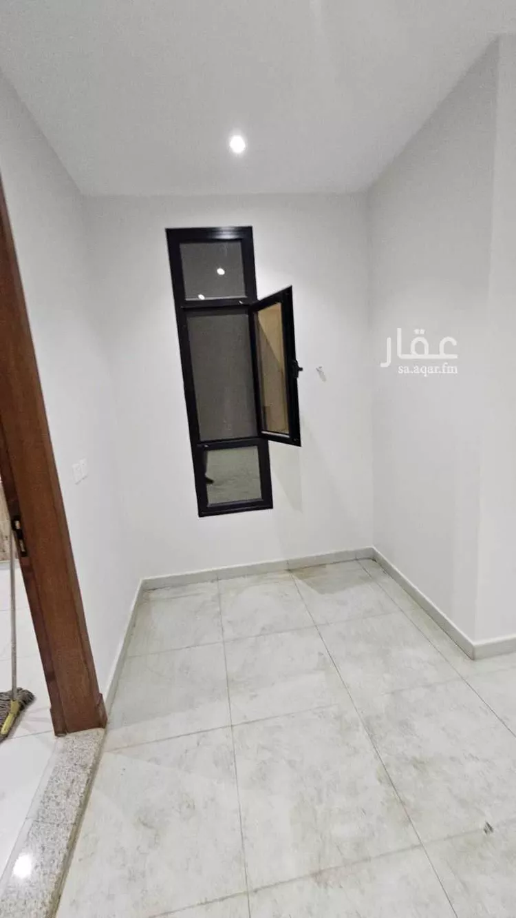 شقة للإيجار في شارع الهفوف, حي الخبر الجنوبية, مدينة الخبر, المنطقة الشرقية