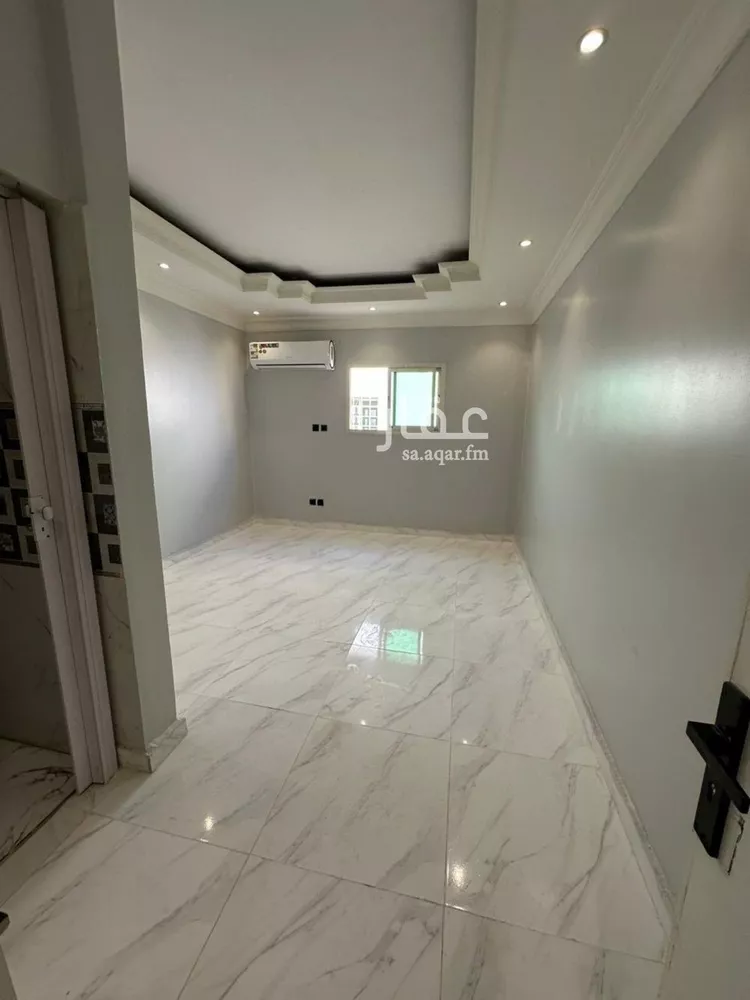 شقة للإيجار في شارع الخزنة, حي إشبيلية, مدينة الرياض, منطقة الرياض