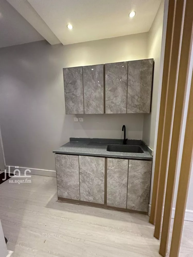 شقة للإيجار في شارع شهيد الدين ثم الوطن فيصل بن عبدالله بن, حي النرجس, مدينة الرياض, منطقة الرياض