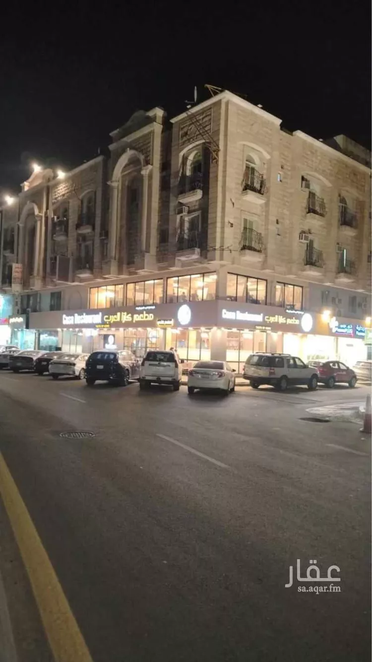 عمارة للبيع في شارع الرابع, حي الثقبة, مدينة الخبر, المنطقة الشرقية