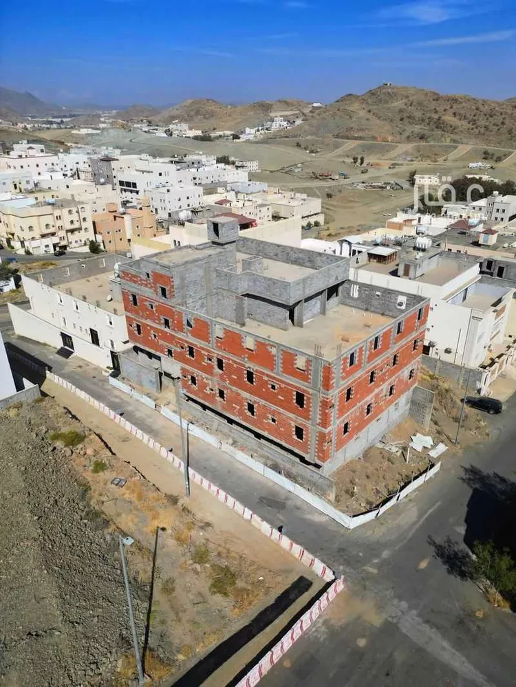 عمارة للبيع في شارع اشرس السلمي, حي القراحين, مدينة الطائف, منطقة مكة المكرمة