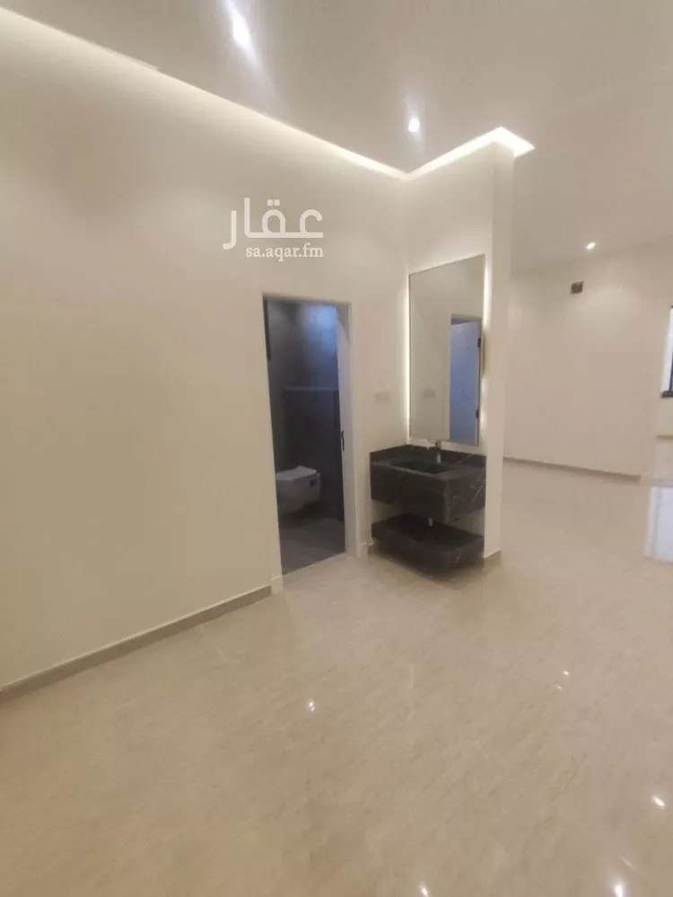 فيلا للبيع في شارع الجوز الأعلى, حي الزهرة, مدينة الرياض, منطقة الرياض صورة 5