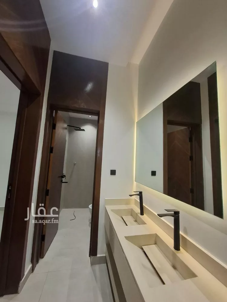 فيلا للبيع في شارع سقاء, حي طويق, مدينة الرياض, منطقة الرياض صورة 4