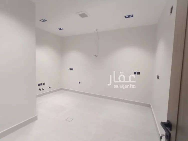 Floor for Sale in Riyadh Az Zahrah صورة 4