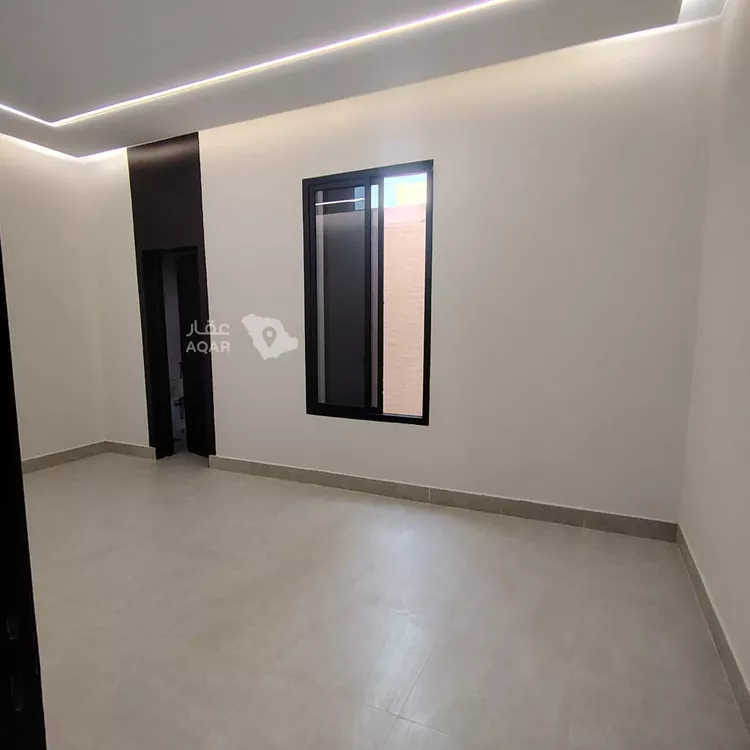 Floor for Sale in Riyadh Tuwaiq 8