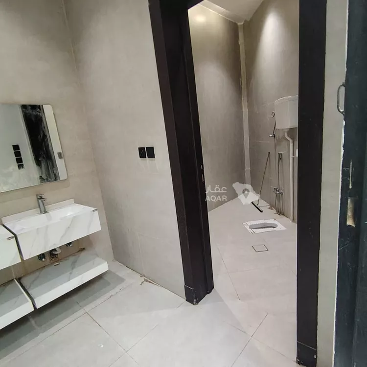 Floor for Sale in Riyadh Tuwaiq 12