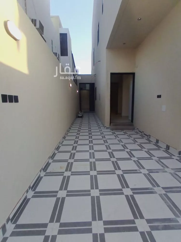 دور للبيع في شارع عياض بن درة, حي الزهرة, مدينة الرياض, منطقة الرياض صورة 4