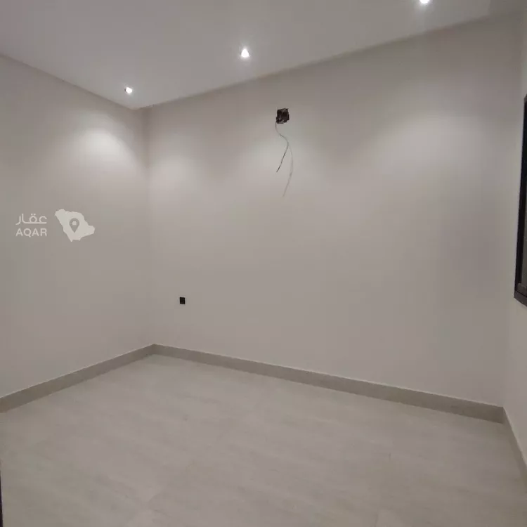 دور للبيع في شارع أرسلان, حي طويق, مدينة الرياض, منطقة الرياض 9
