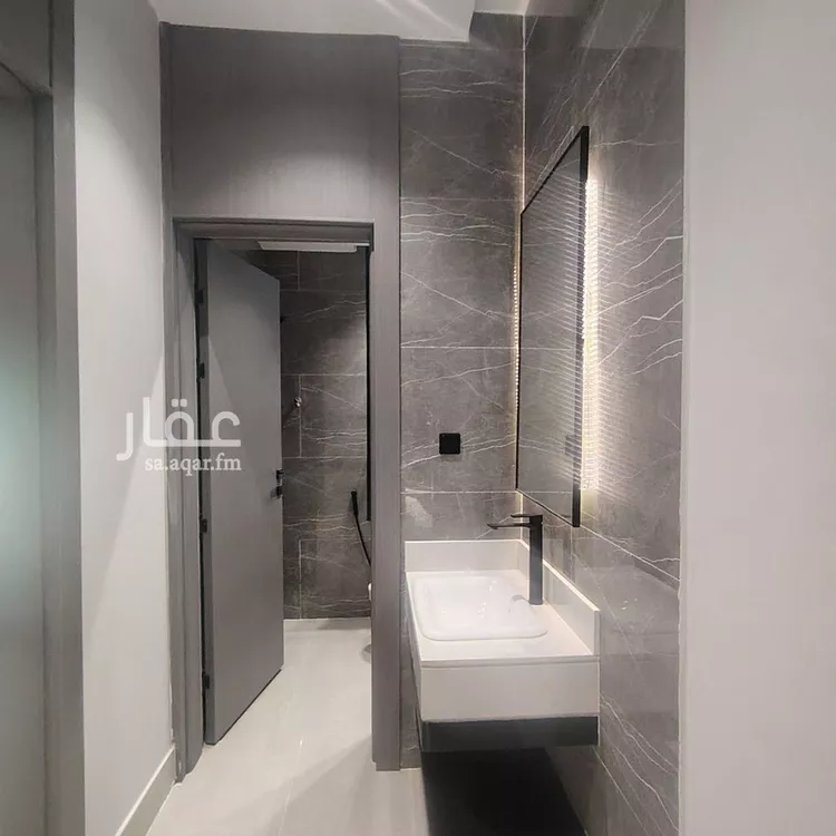 Villa for Sale in Riyadh Tuwaiq 20