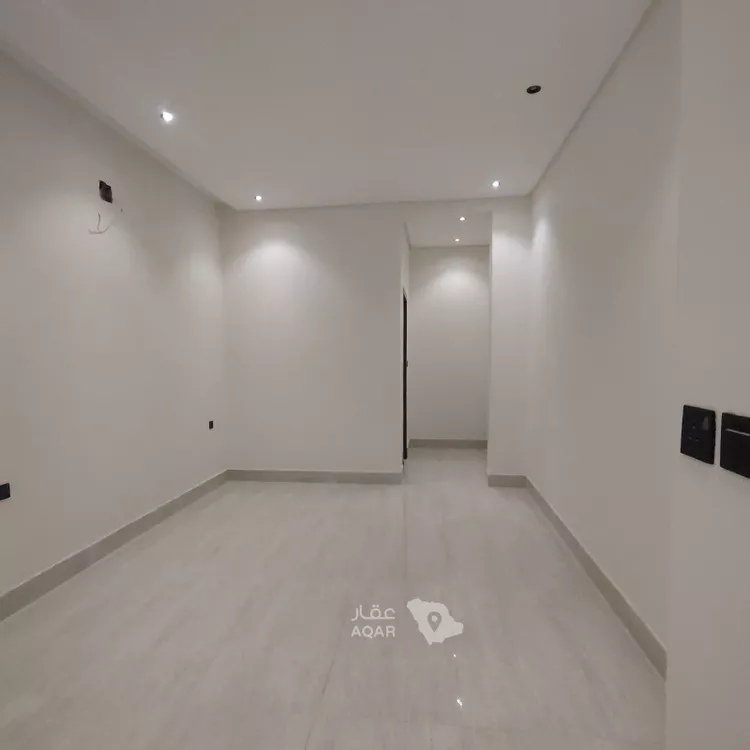دور للبيع في شارع أرسلان, حي طويق, مدينة الرياض, منطقة الرياض صورة 4