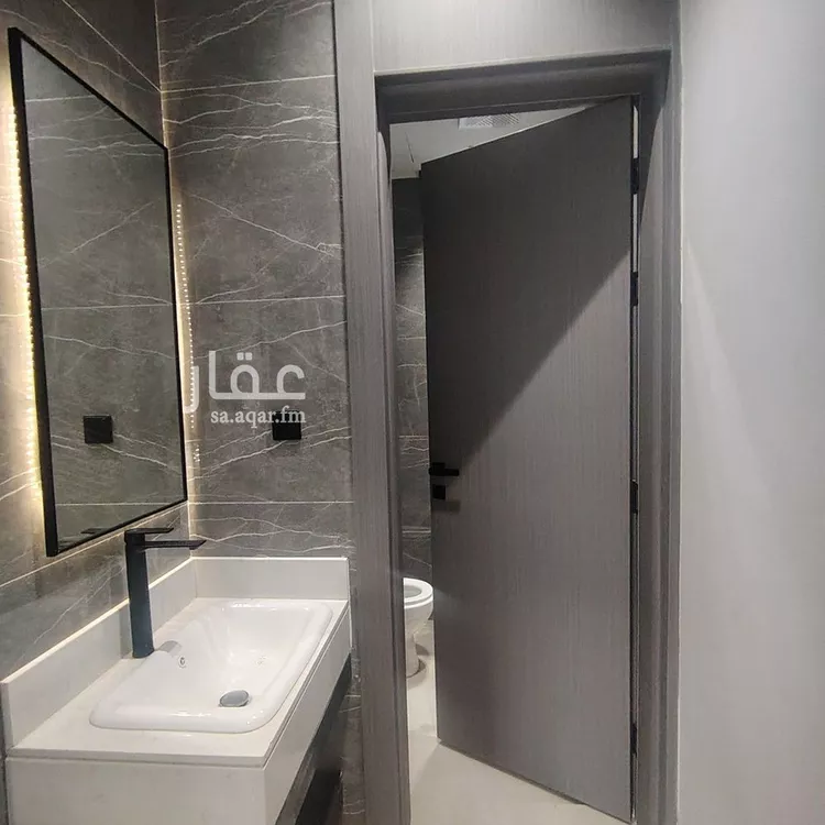Villa for Sale in Riyadh Tuwaiq 14