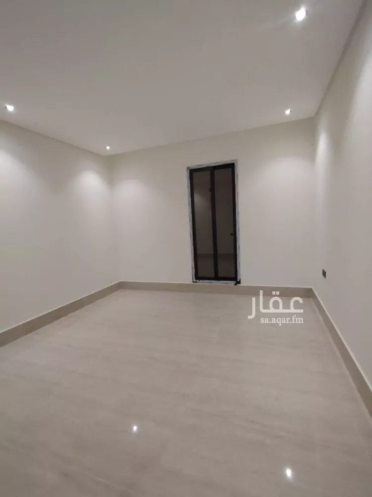 شقة للبيع في شارع صدر الدين الشافعي, حي عكاظ, مدينة الرياض, منطقة الرياض 8