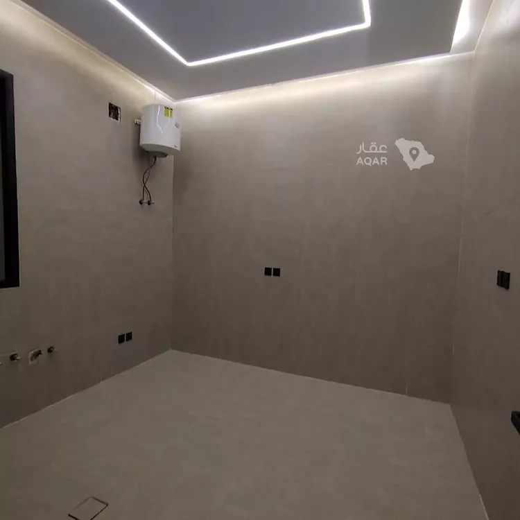 Floor for Sale in Riyadh Tuwaiq 11