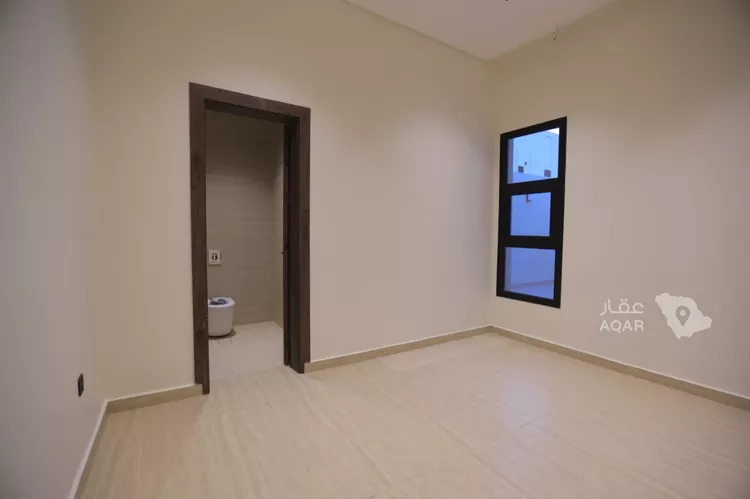فيلا للبيع في شارع الشاكر الشافعي, حي ظهرة البديعة, مدينة الرياض, منطقة الرياض 5