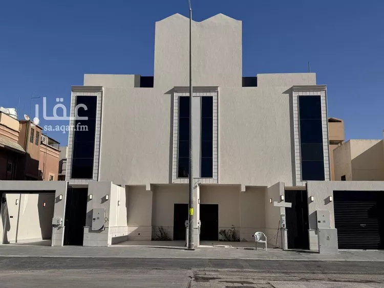 دور للبيع في شارع الحسن بن ثواب, حي بدر, مدينة الرياض, منطقة الرياض