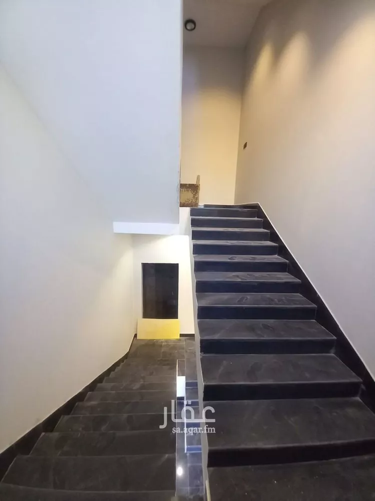 Floor for Sale in Riyadh Az Zahrah صورة 3