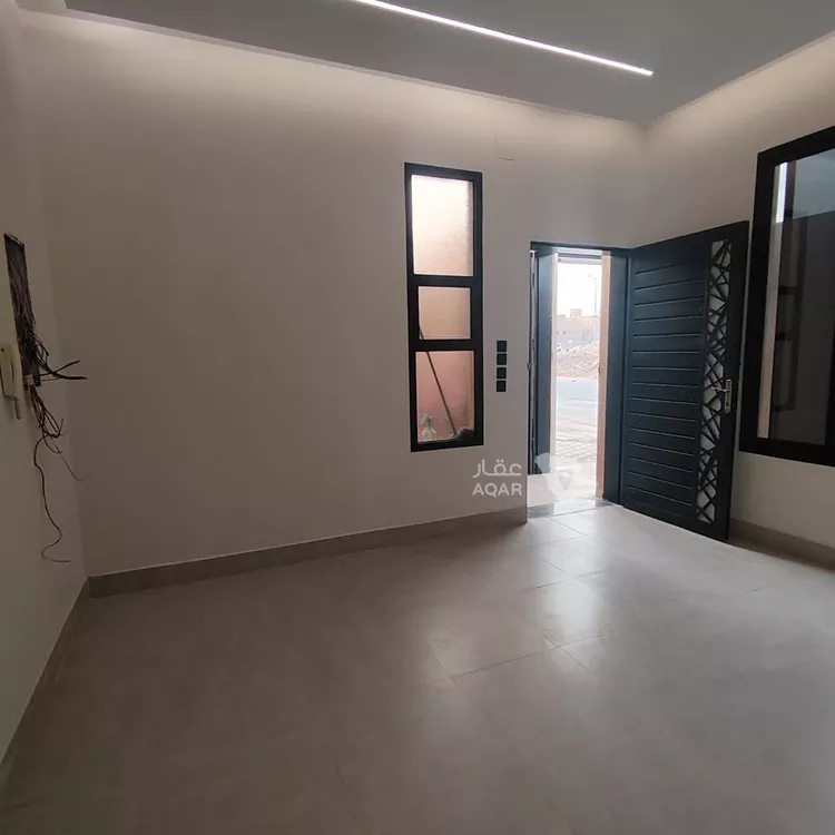 Floor for Sale in Riyadh Tuwaiq 6