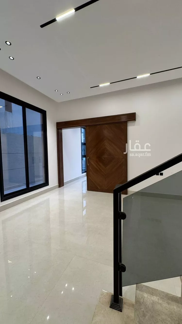 فيلا للبيع في شارع عفيف الدين الثقفي, حي المهدية, مدينة الرياض, منطقة الرياض صورة 5