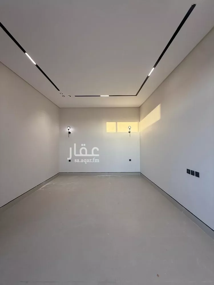 فيلا للبيع في شارع قطب الدين بن السلطان, حي المهدية, مدينة الرياض, منطقة الرياض صورة 4