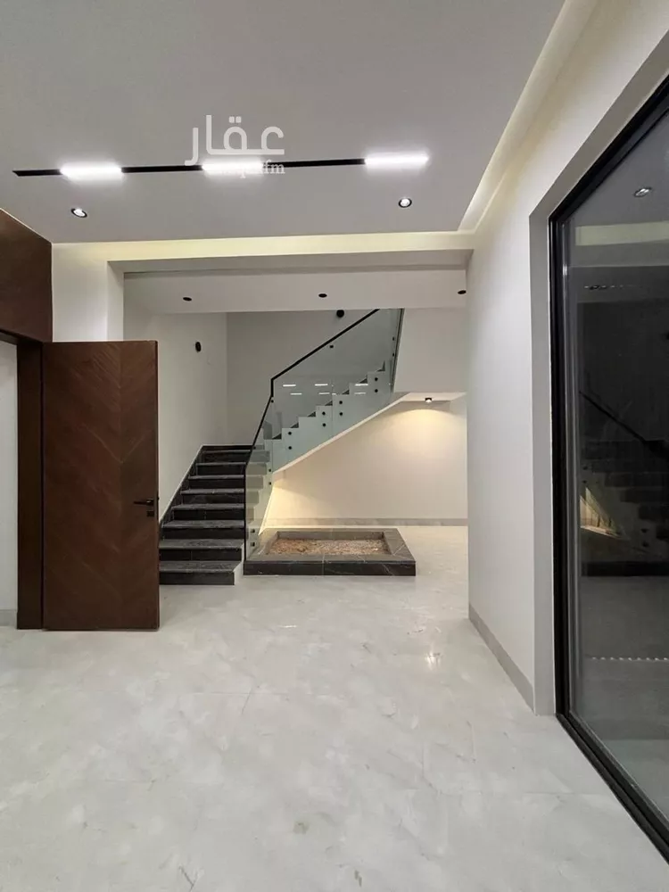 فيلا للبيع في شارع السيل الكبير, حي المهدية, مدينة الرياض, منطقة الرياض 8