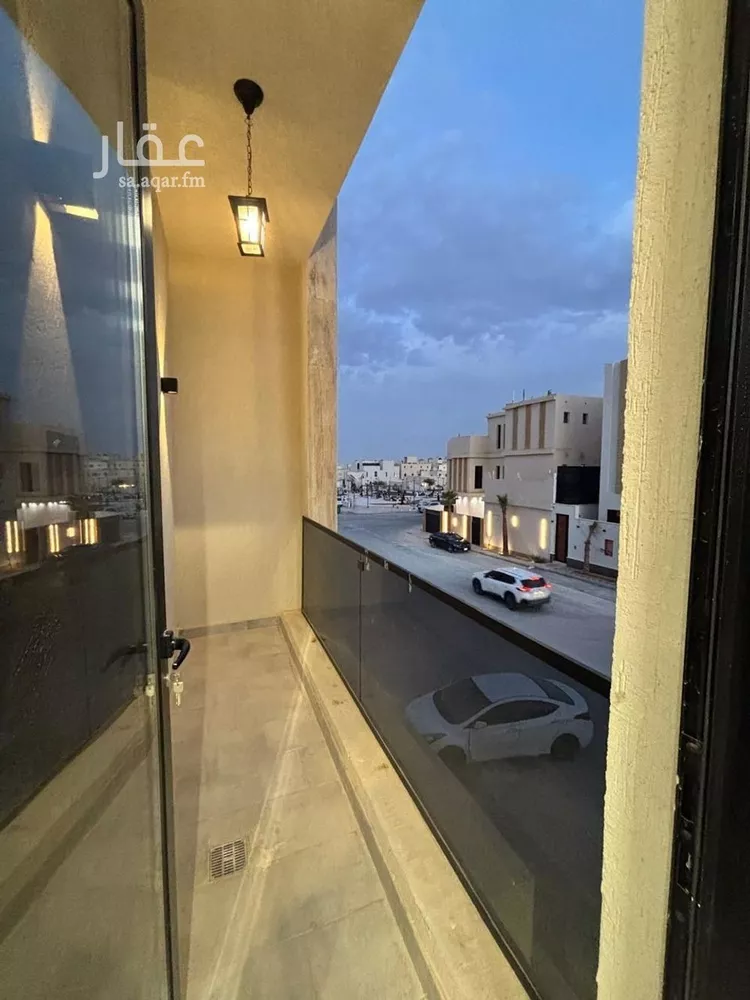 فيلا للبيع في شارع السيل الكبير, حي المهدية, مدينة الرياض, منطقة الرياض 22