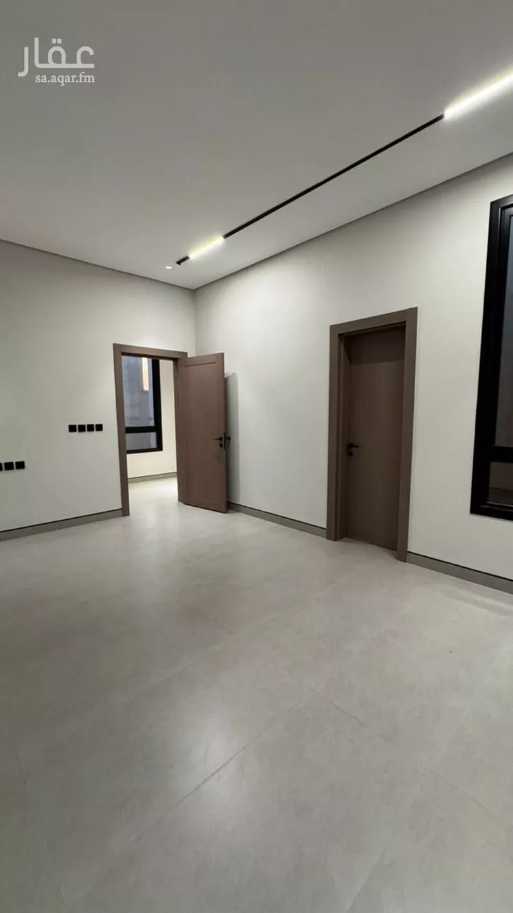 فيلا للبيع في شارع أحمد مفتي المكي الحنفي, حي المهدية, مدينة الرياض, منطقة الرياض صورة 2