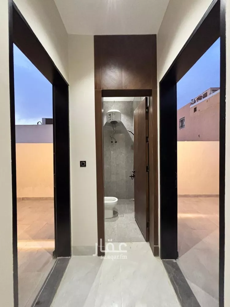 فيلا للبيع في شارع السيل الكبير, حي المهدية, مدينة الرياض, منطقة الرياض 35