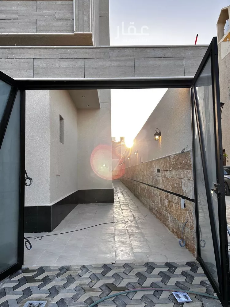 Villa for Sale in Riyadh Al Mahdiyah 9