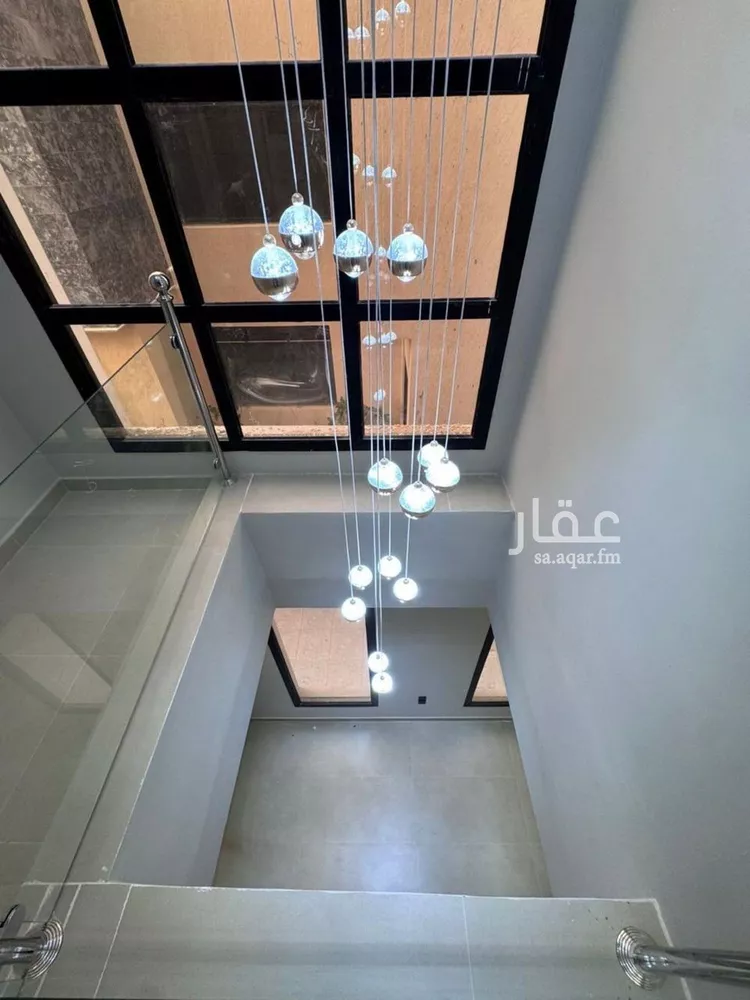 فيلا للبيع في شارع السيل الكبير, حي المهدية, مدينة الرياض, منطقة الرياض صورة 4