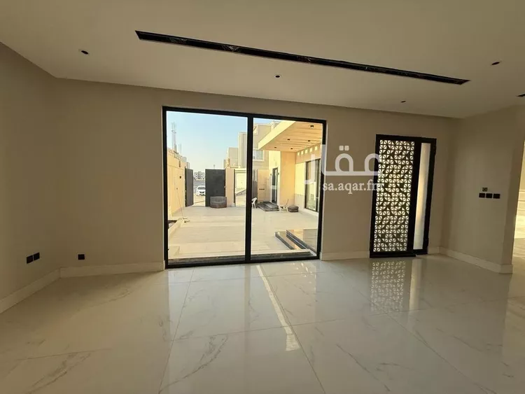 Villa for Sale in Riyadh Al Mahdiyah 16