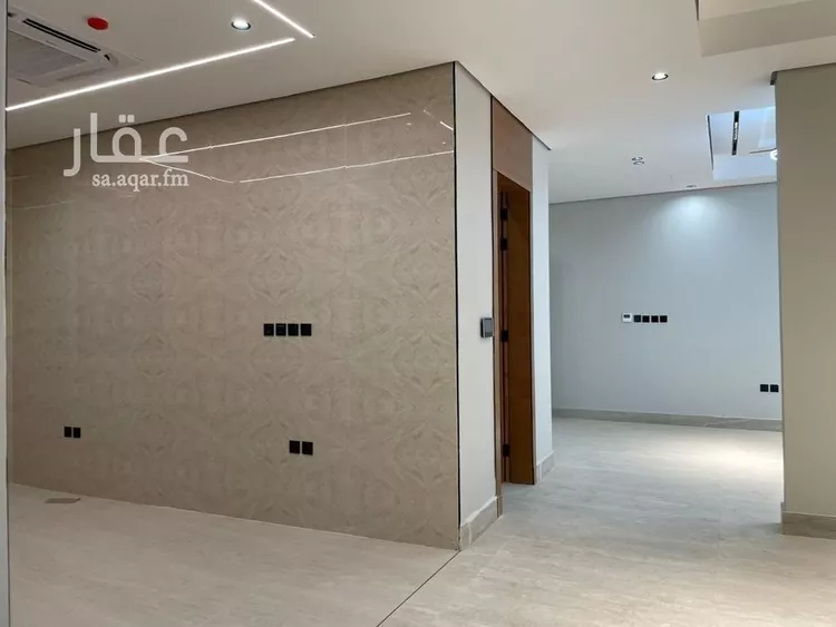 شقة للبيع في شارع أبي الشيخ الأصبهاني, حي المهدية, مدينة الرياض, منطقة الرياض 15