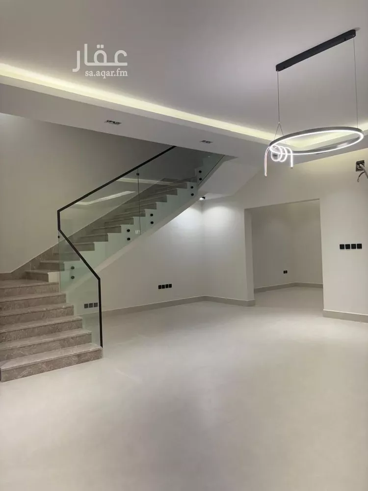 فيلا للبيع في شارع عمر بن يوسف المقرئ, حي المهدية, مدينة الرياض, منطقة الرياض صورة 4